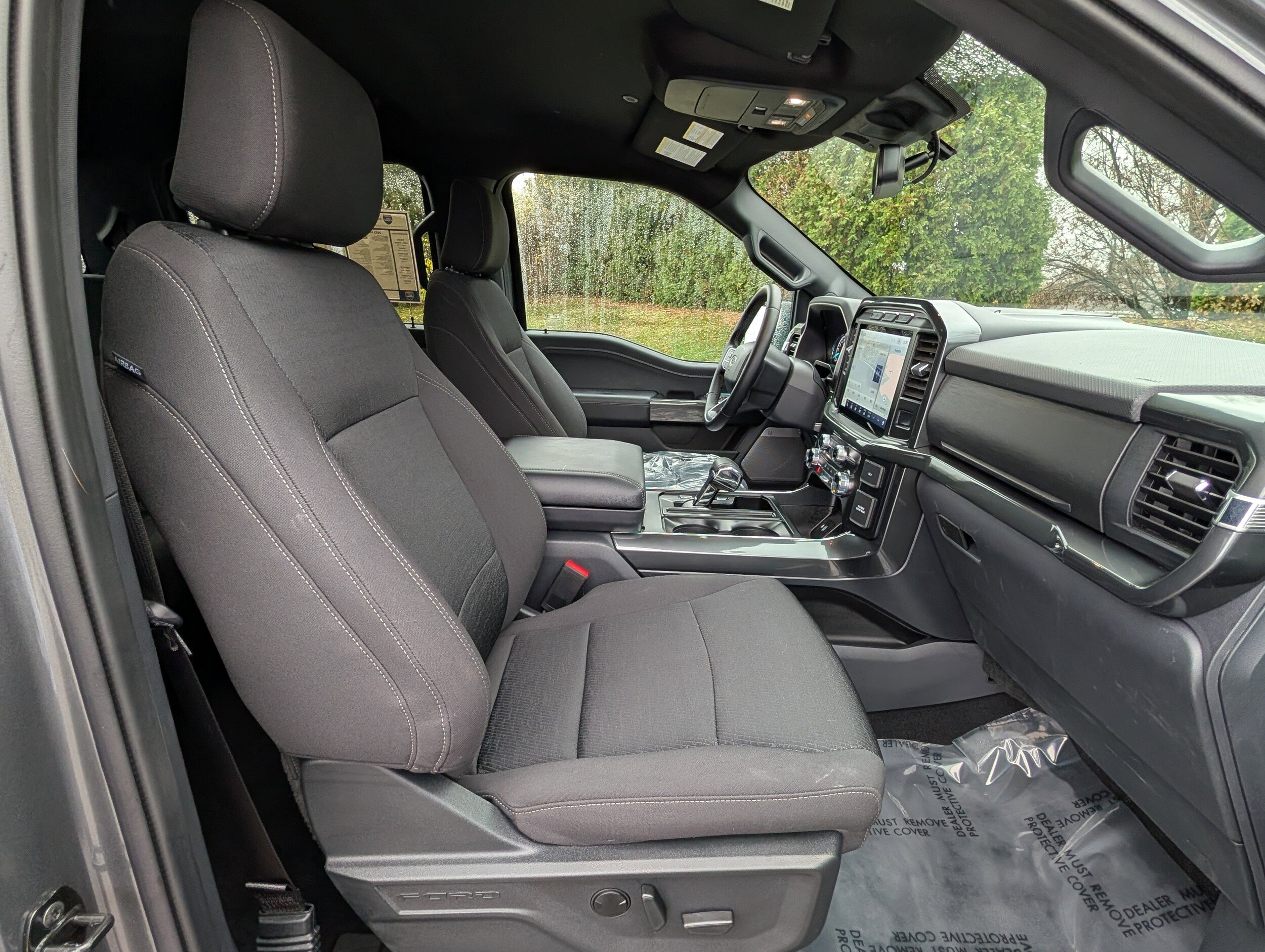 2023 Ford F-150 XLT photo 3