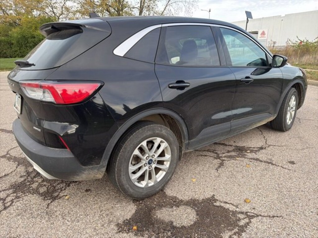 Used 2020 Ford Escape SE SUV