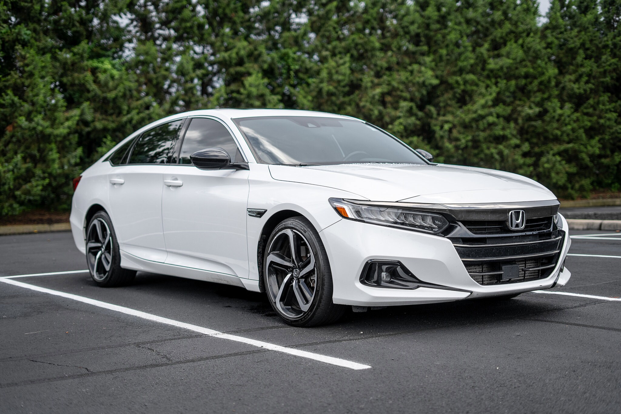 2022 Honda Accord Sport 2.0T photo 3