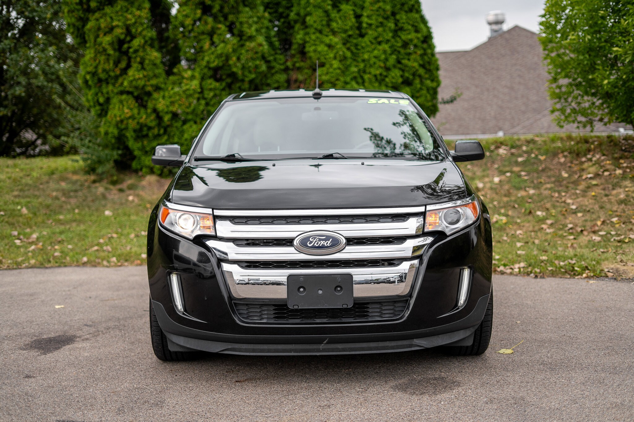2011 Ford Edge SEL photo 2