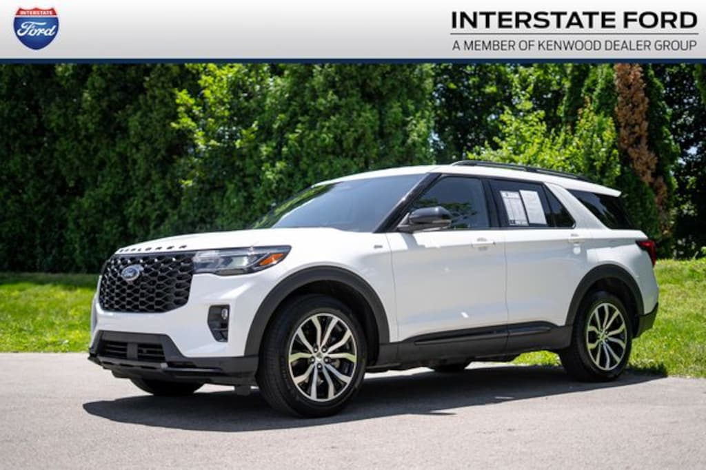 Used 2025 Ford Explorer ST-Line SUV