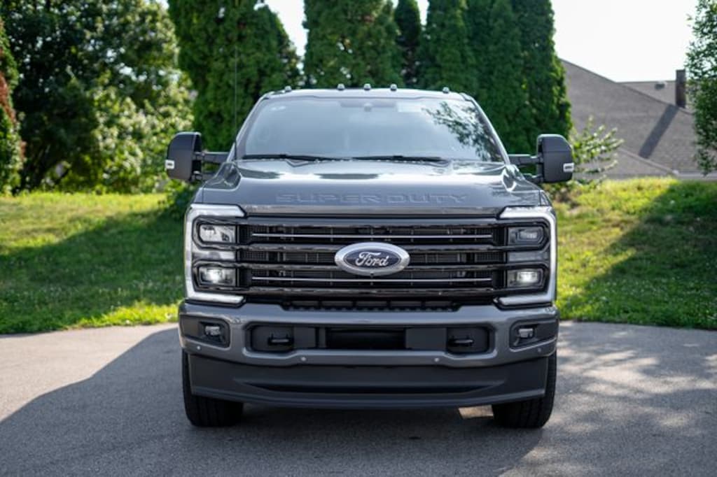 New 2026 Ford F-250SD Platinum Truck Crew Cab