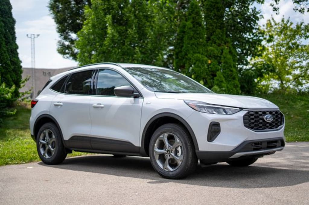 New 2026 Ford Escape ST-Line SUV