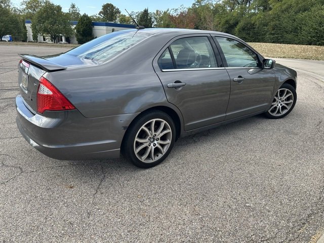 2010 Ford Fusion SE photo 3