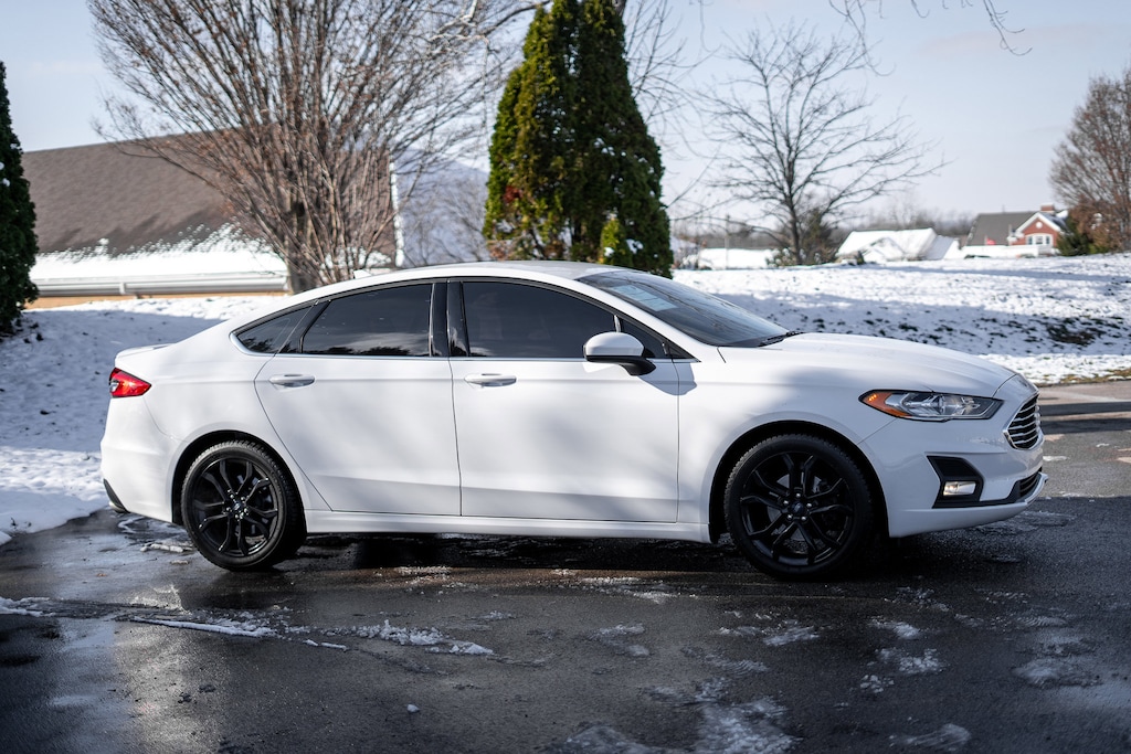 Certified 2019 Ford Fusion SE Sedan