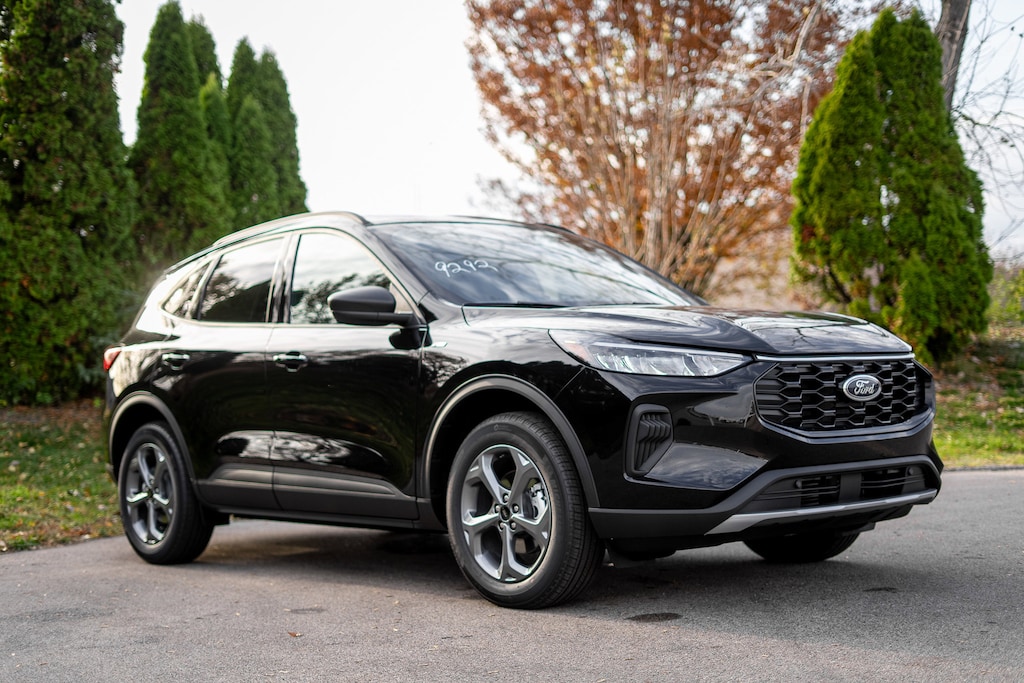 New 2025 Ford Escape ST-Line SUV