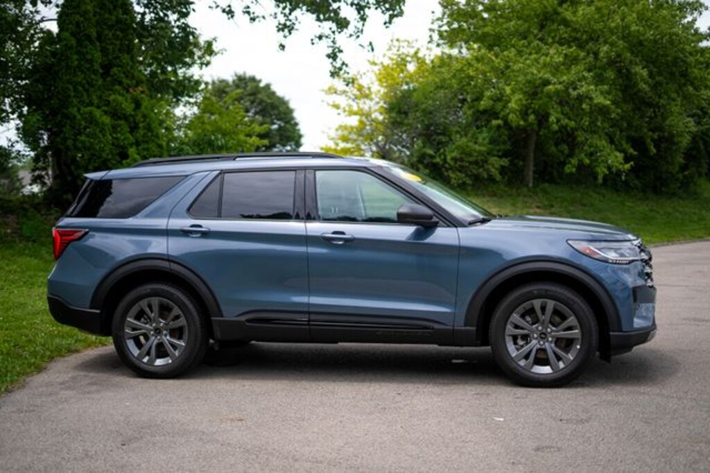 New 2026 Ford Explorer Active SUV
