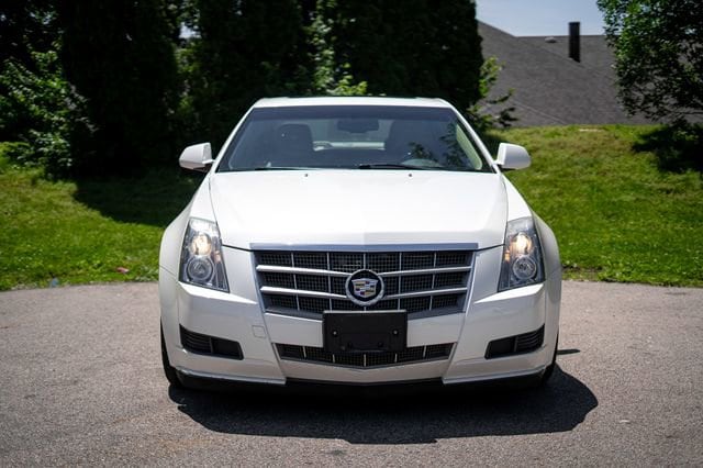 Used 2011 Cadillac CTS Luxury Collection with VIN 1G6DE5EY4B0155767 for sale in Miamisburg, OH