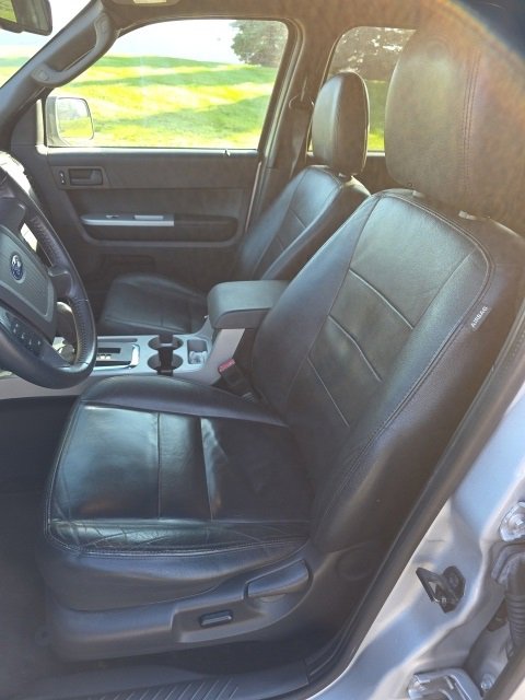 2011 Ford Escape XLT photo 3