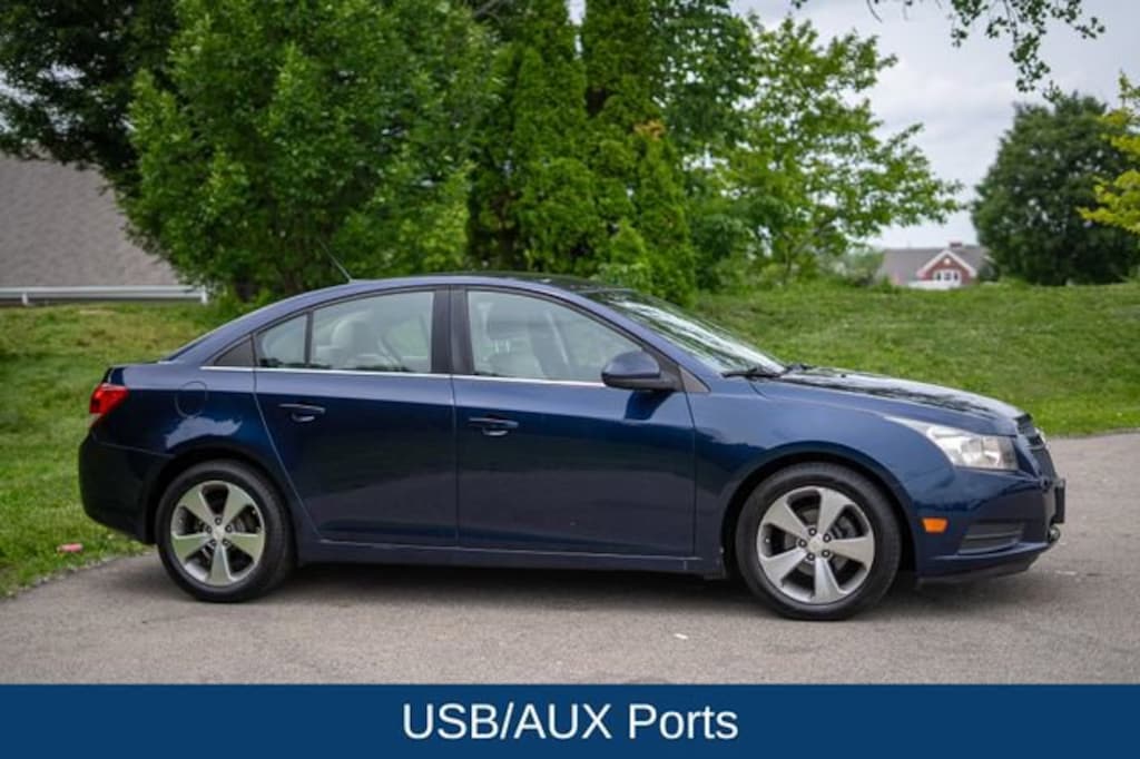 Used 2011 Chevrolet Cruze Sedan