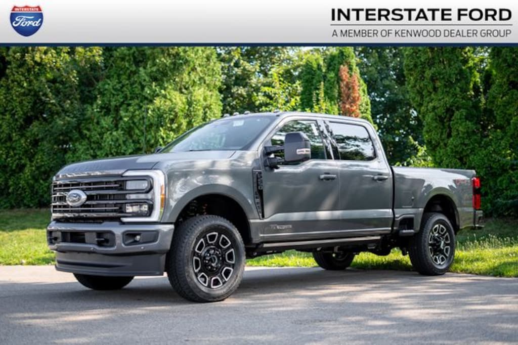 New 2026 Ford F-250SD Platinum Truck Crew Cab