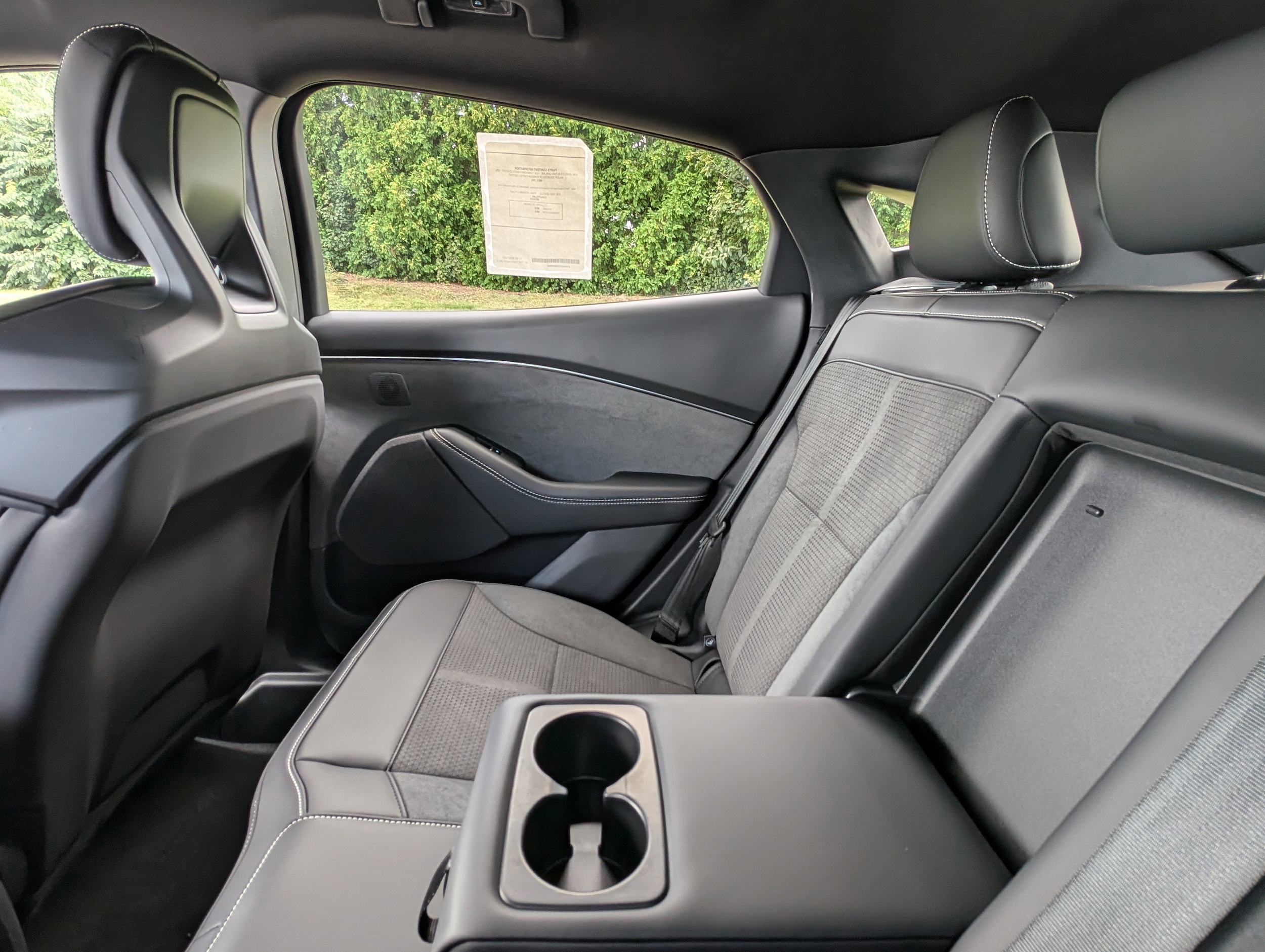 2025 Ford Mustang Mach-E GT - Photo 30