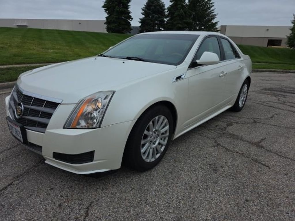 Used 2011 CADILLAC CTS Luxury Sedan