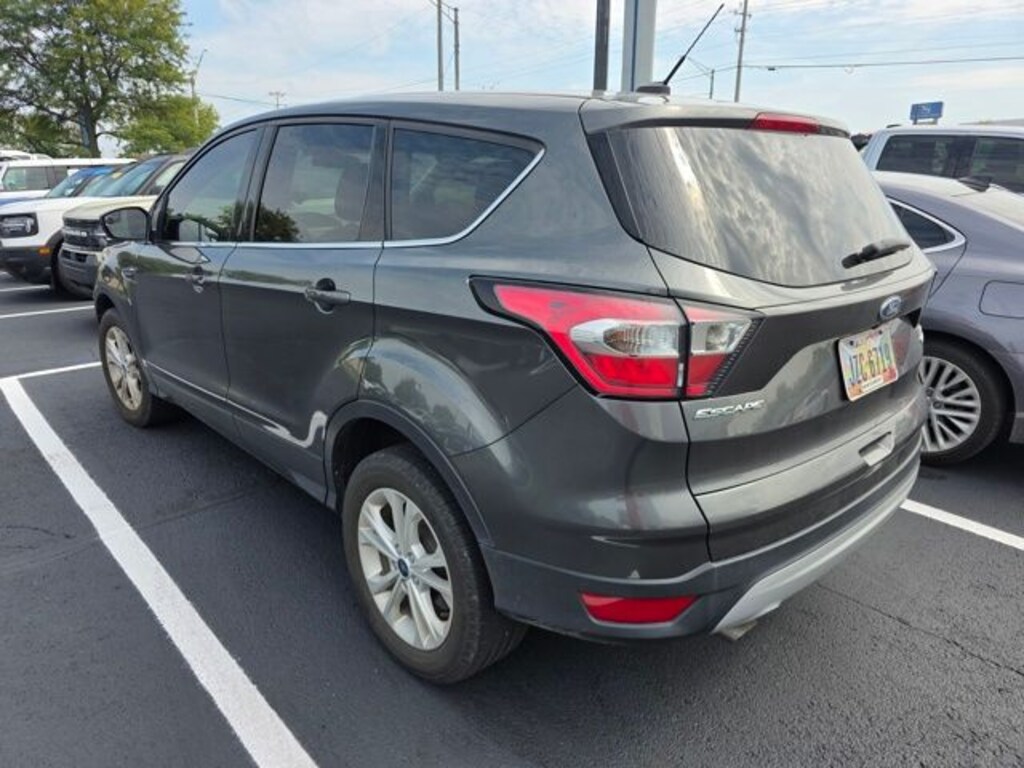 Used 2017 Ford Escape SE SUV