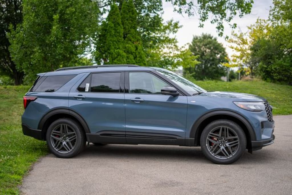 New 2026 Ford Explorer ST-Line SUV