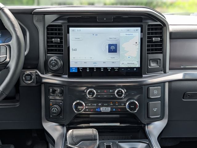 2025 Ford F-150 Platinum - Photo 13