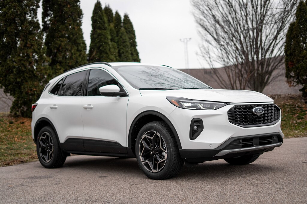 New 2026 Ford Escape Platinum SUV