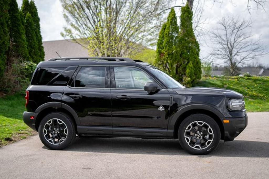 New 2025 Ford Bronco Sport Outer Banks SUV