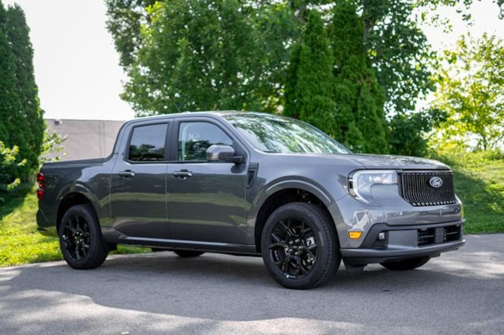 New 2026 Ford Maverick Lobo Standard Truck SuperCrew