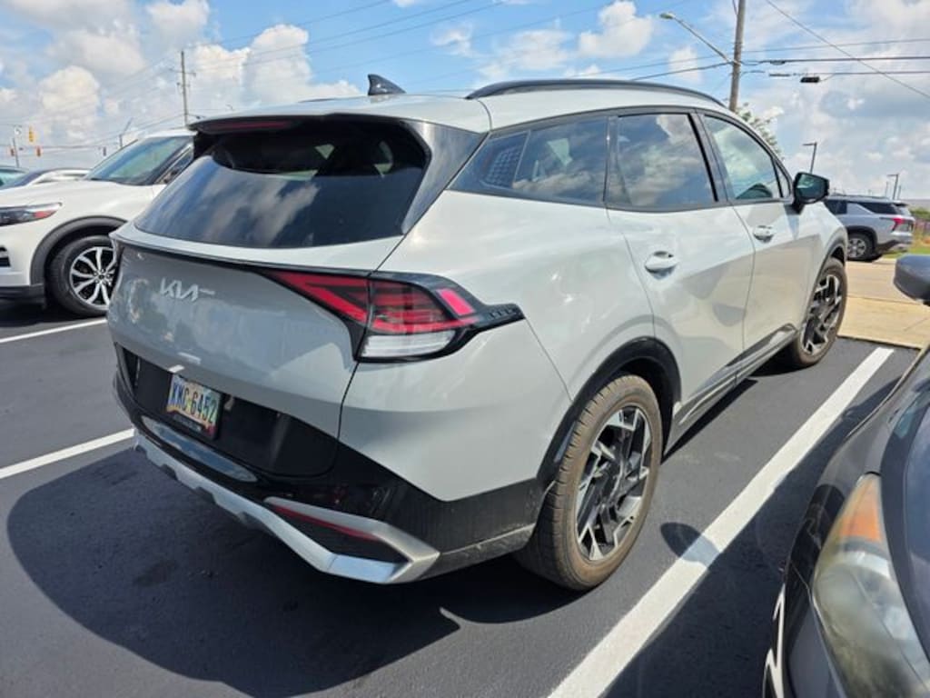Used 2023 Kia Sportage SX-Prestige SUV