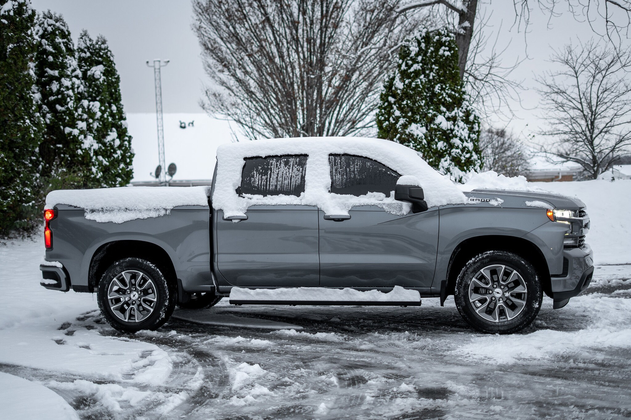 2021 Chevrolet Silverado 1500 RST photo 4