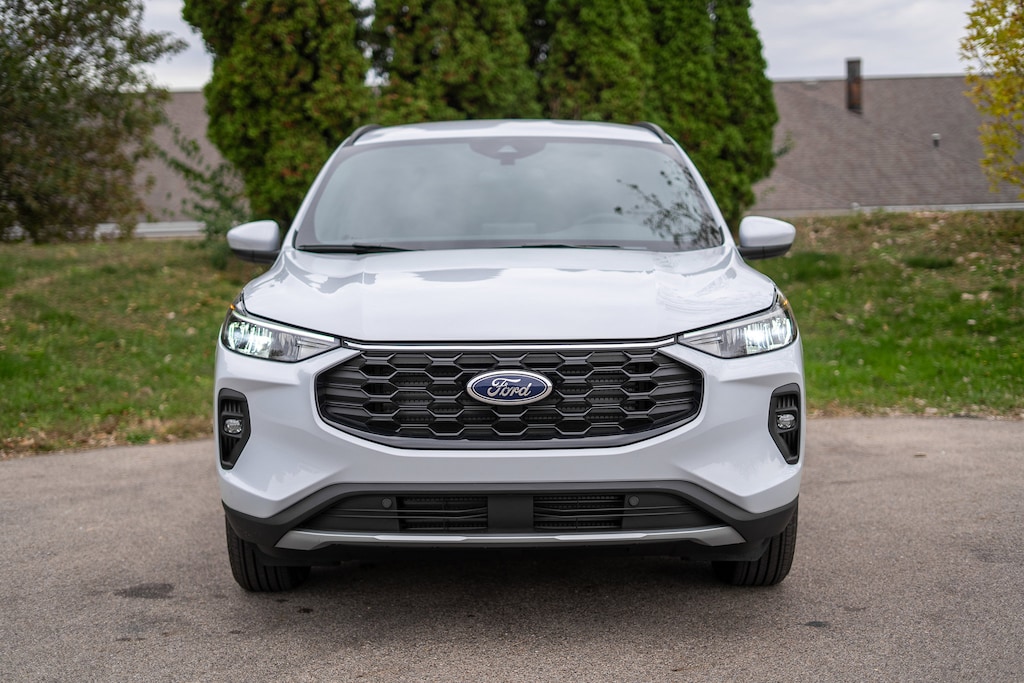 New 2025 Ford Escape ST-Line Select SUV