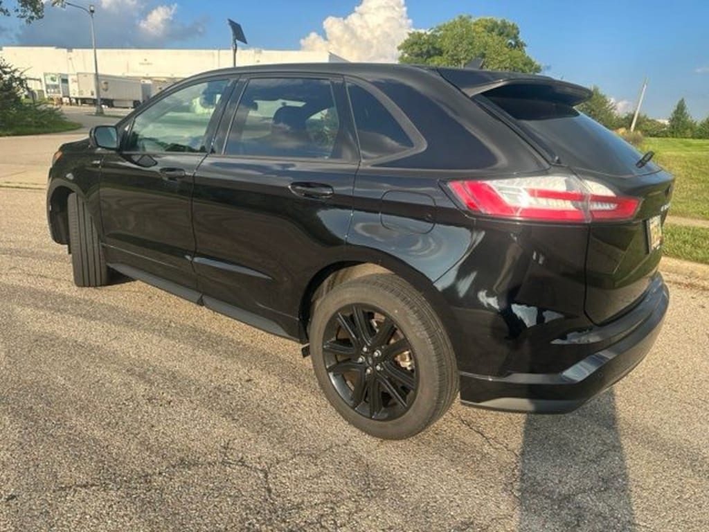 Used 2024 Ford Edge SUV
