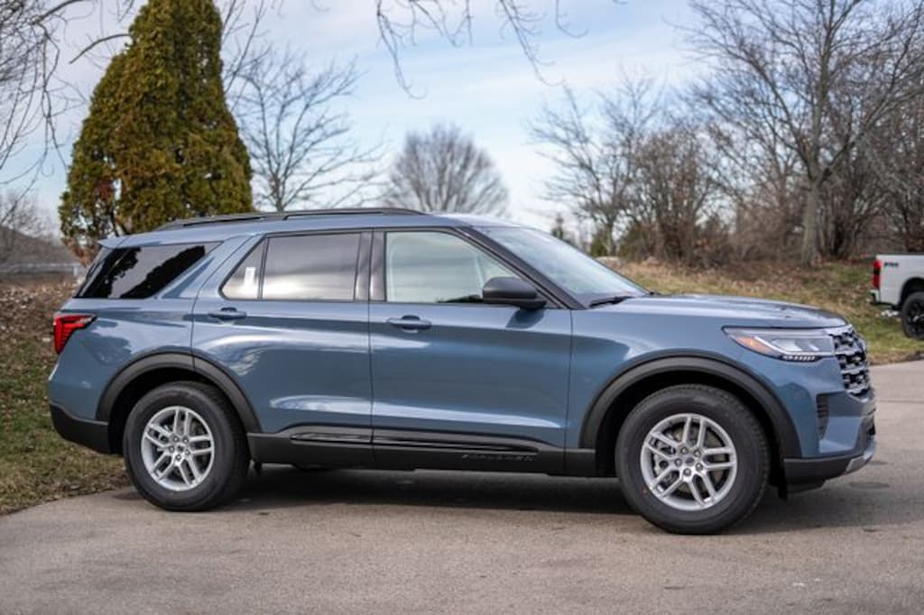 New 2026 Ford Explorer Active SUV