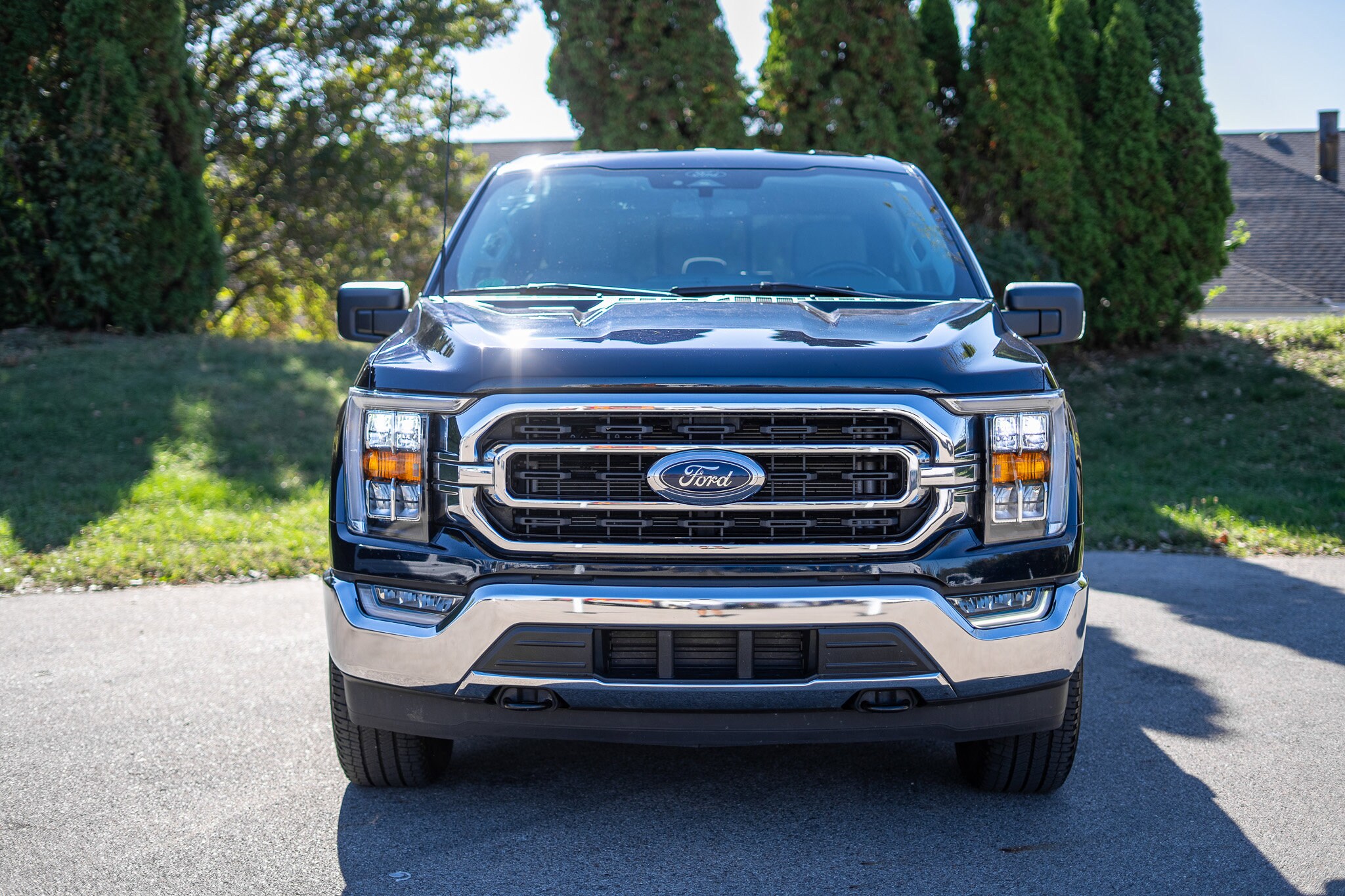 2022 Ford F-150 XLT photo 2