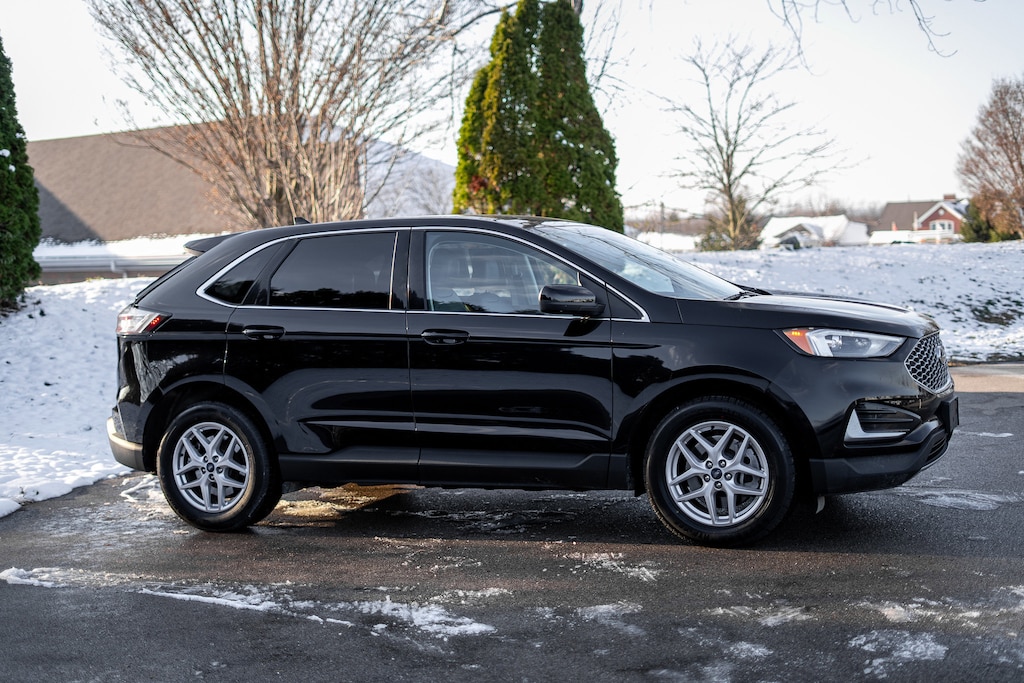 Used 2023 Ford Edge SUV