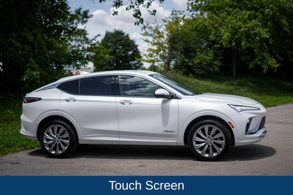 Used 2024 Buick Envista Avenir SUV