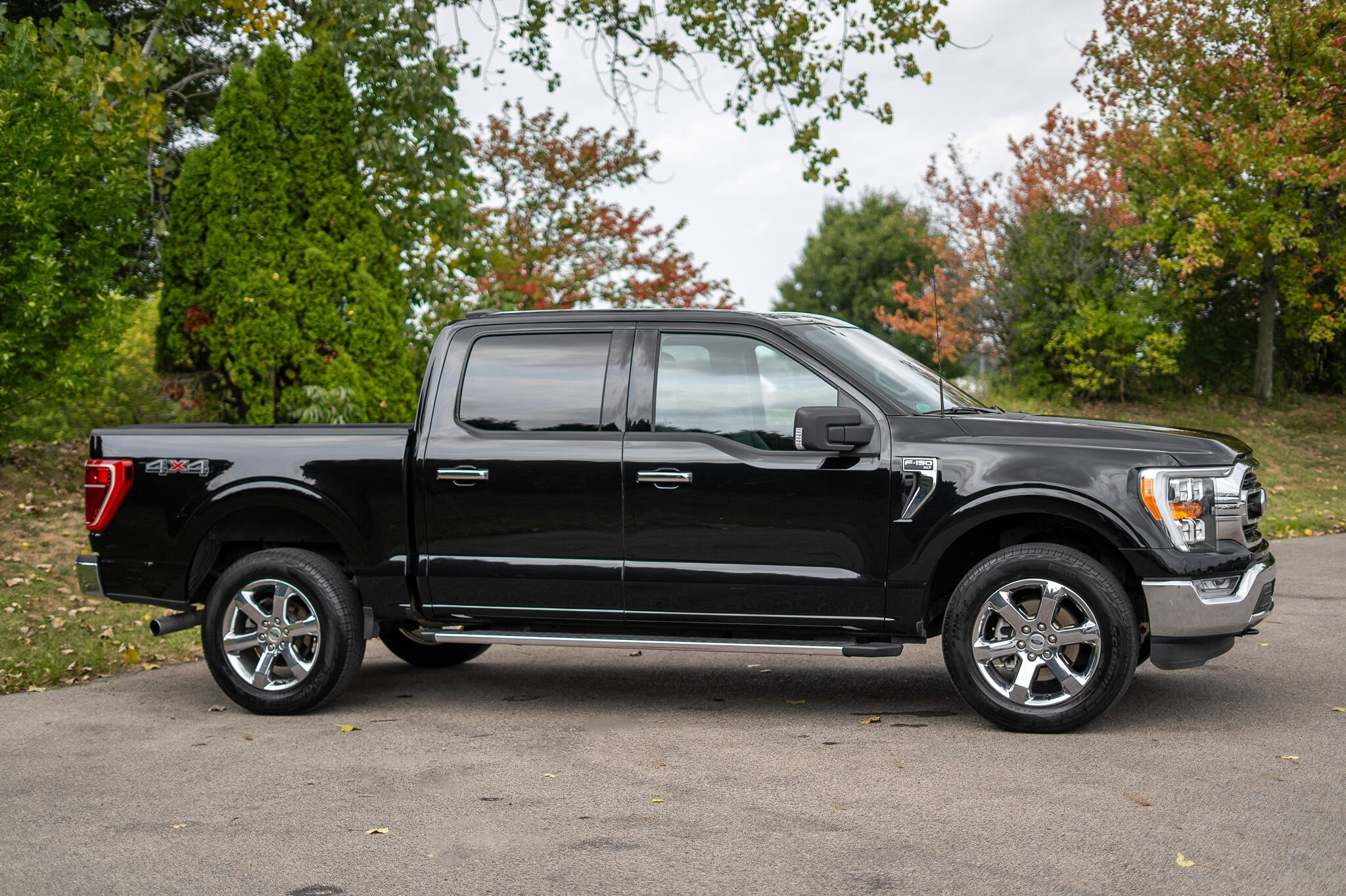 2023 Ford F-150 XLT photo 3
