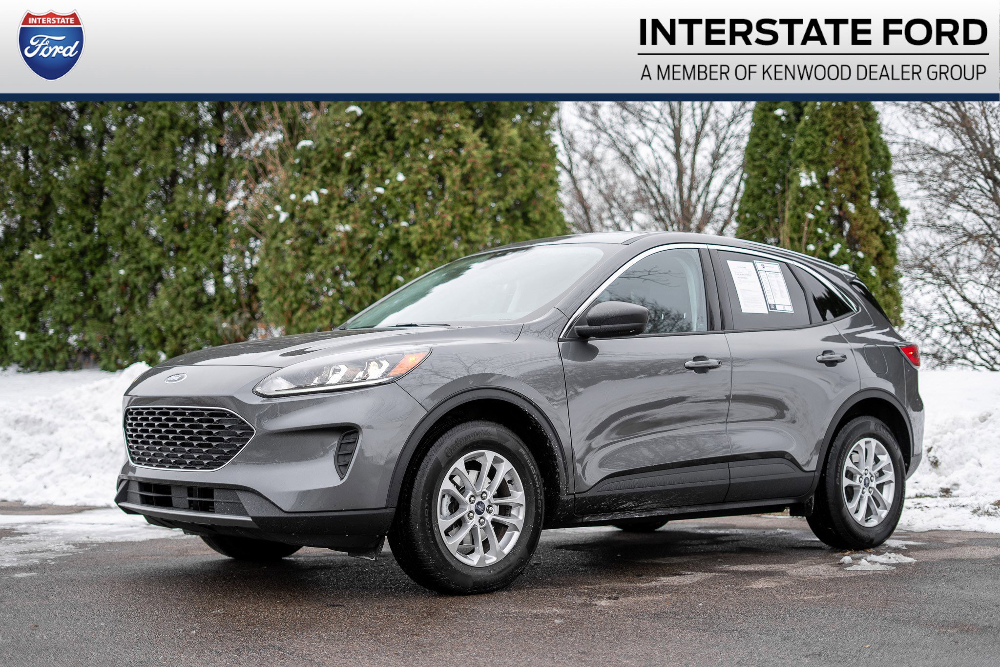 2022 Ford Escape SE's photo