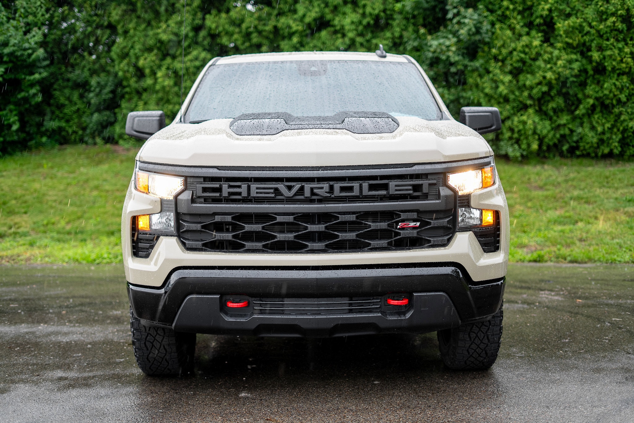 Used 2022 Chevrolet Silverado 1500 Custom with VIN 3GCPDCED5NG572653 for sale in Miamisburg, OH