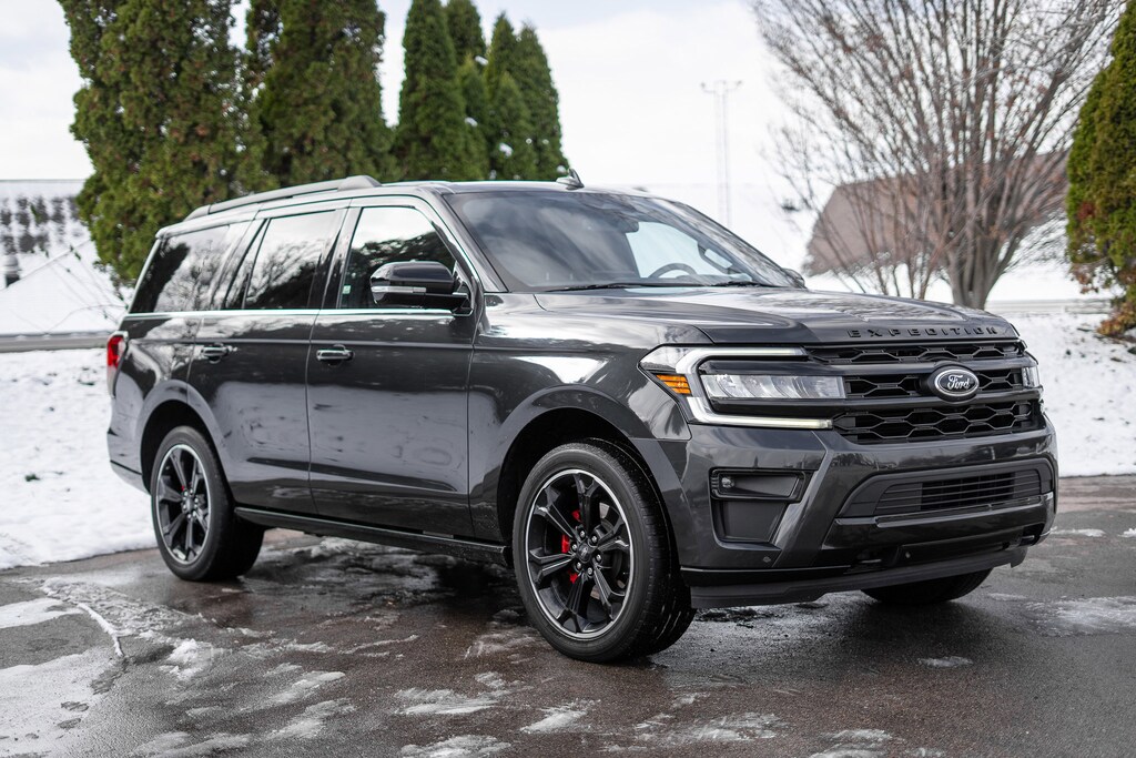 Used 2022 Ford Expedition Limited SUV