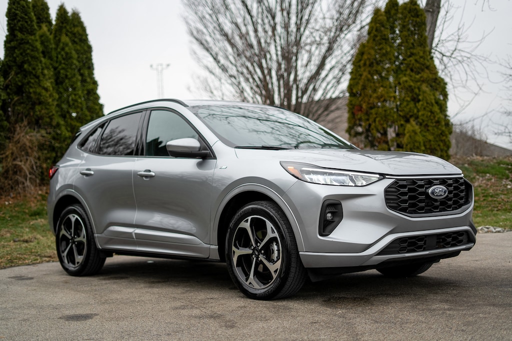 Used 2023 Ford Escape ST-Line Select SUV