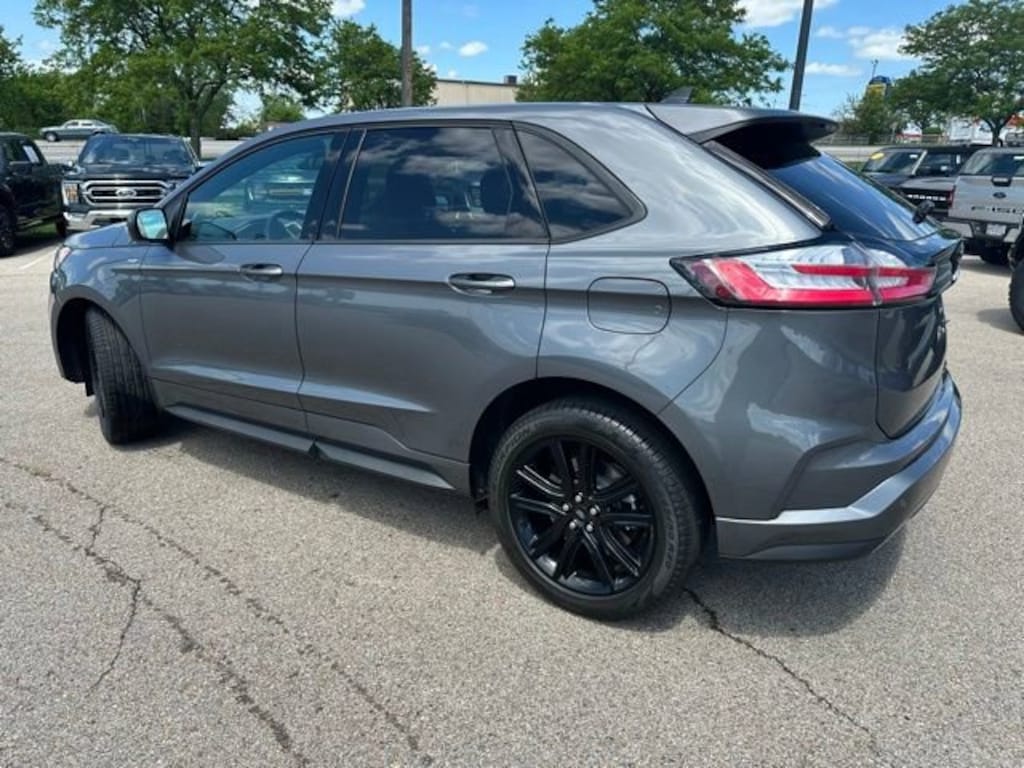 Used 2024 Ford Edge SUV