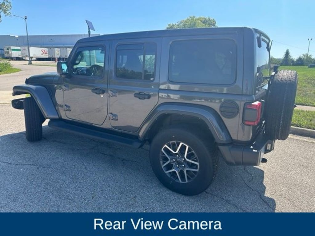 Used 2025 Jeep Wrangler Sahara SUV