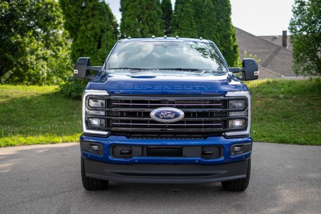 New 2026 Ford F-250SD Platinum Truck Crew Cab