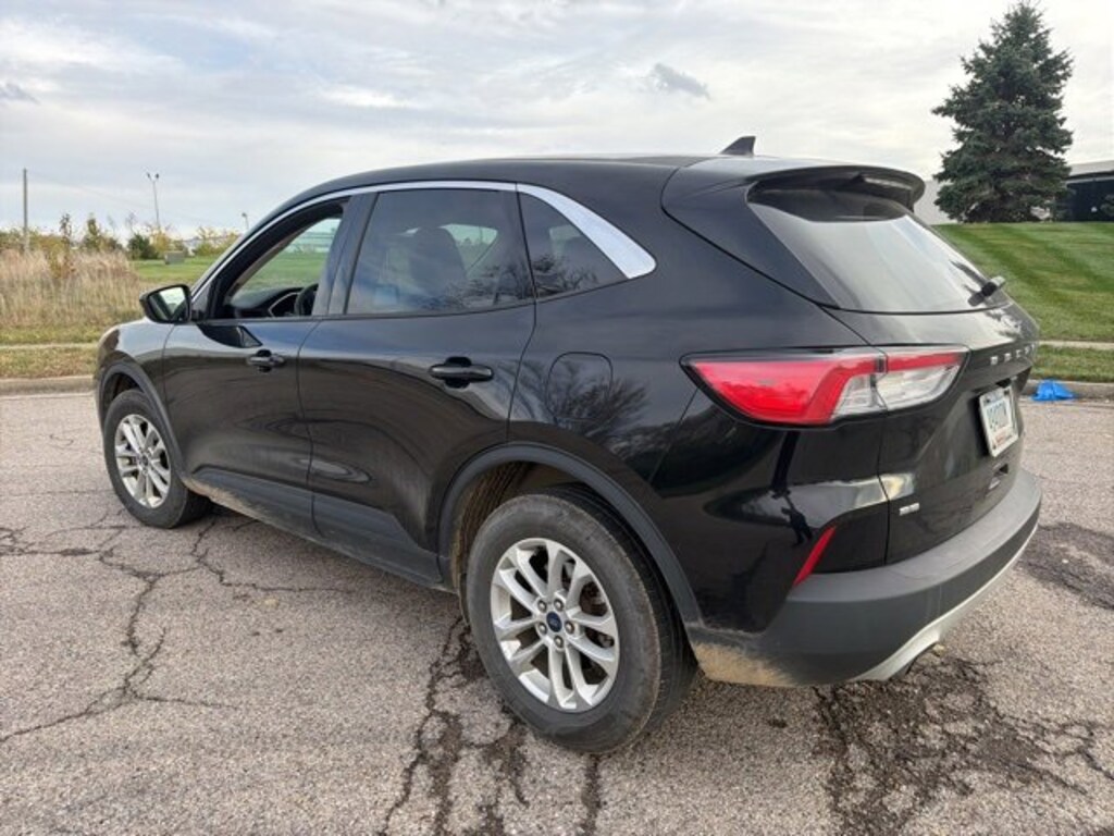 Used 2020 Ford Escape SE SUV
