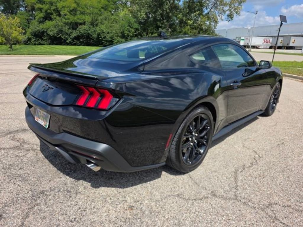 Used 2024 Ford Mustang Coupe