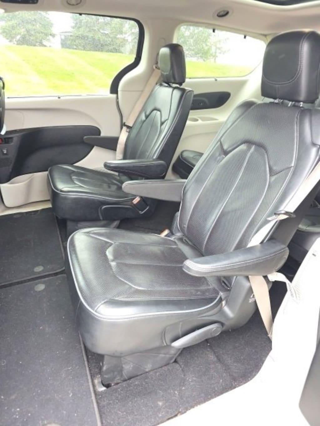 Used 2018 Chrysler Pacifica Limited Van
