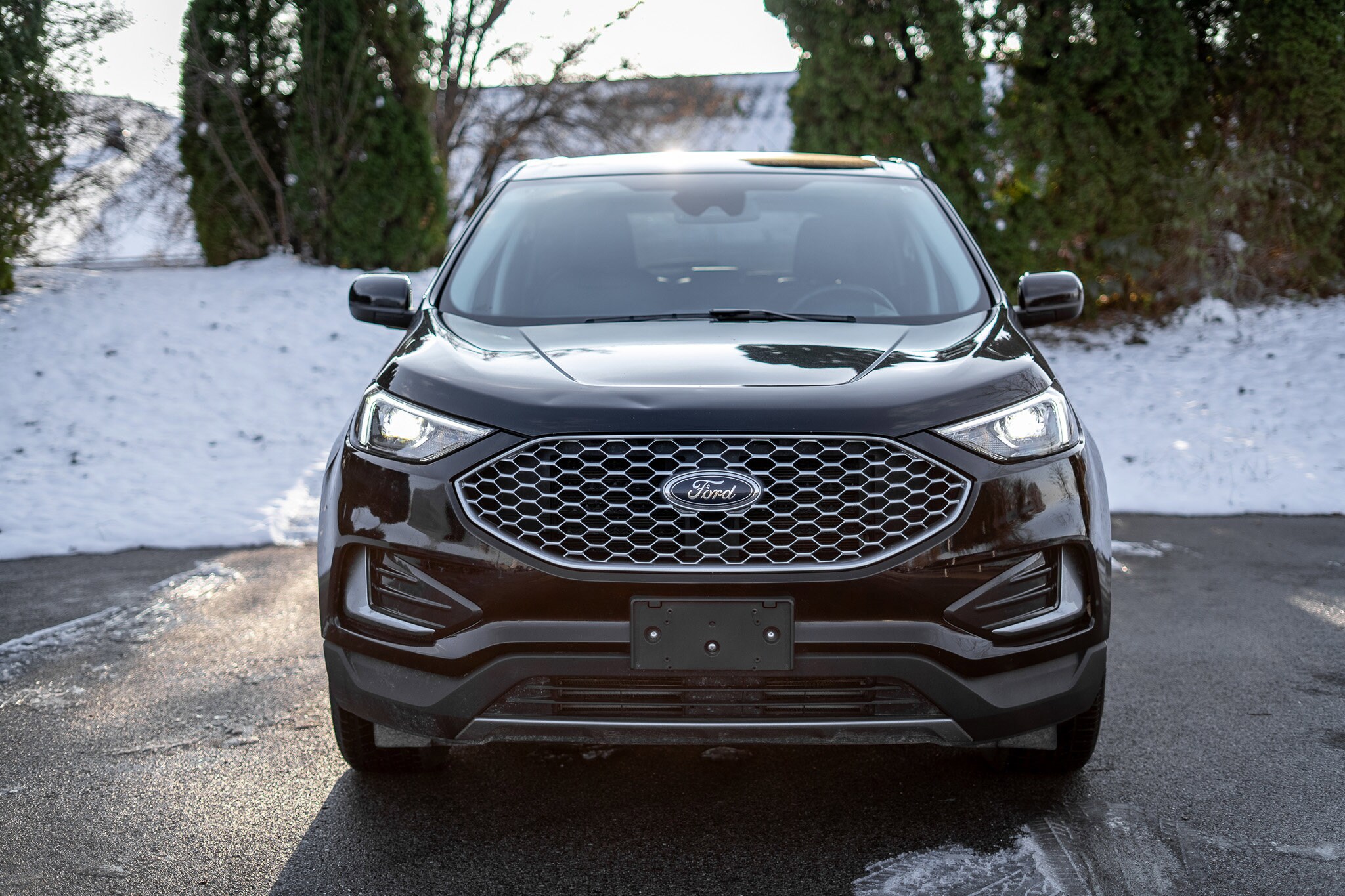 2023 Ford Edge SEL photo 2