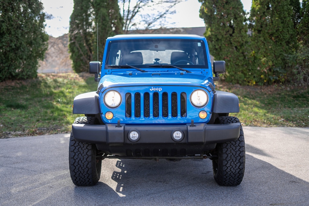 Used 2015 Jeep Wrangler Unlimited Sport 4x4 SUV
