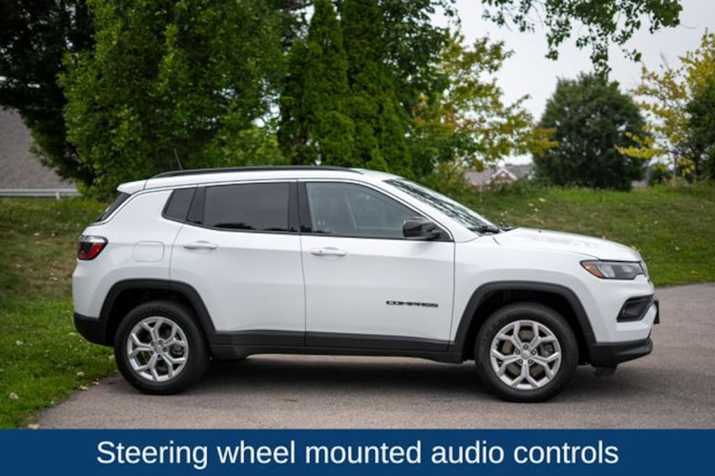 Used 2024 Jeep Compass Latitude SUV