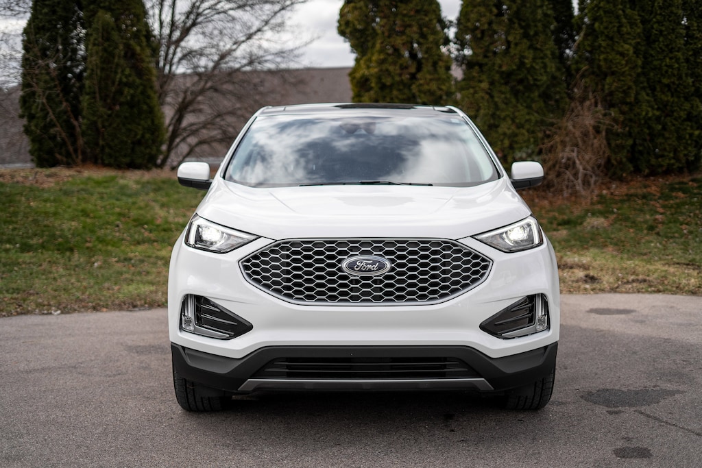 Used 2024 Ford Edge SUV
