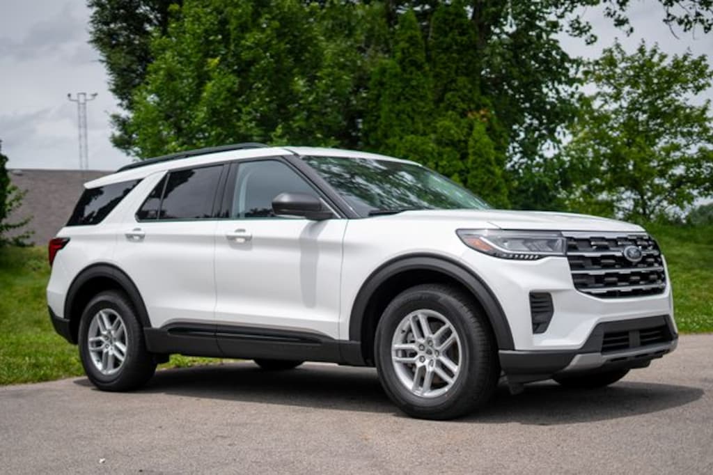 New 2026 Ford Explorer Active SUV