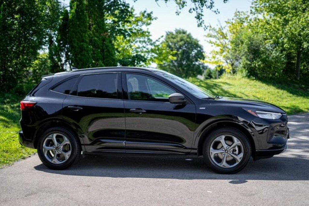 Used 2024 Ford Escape ST-Line SUV
