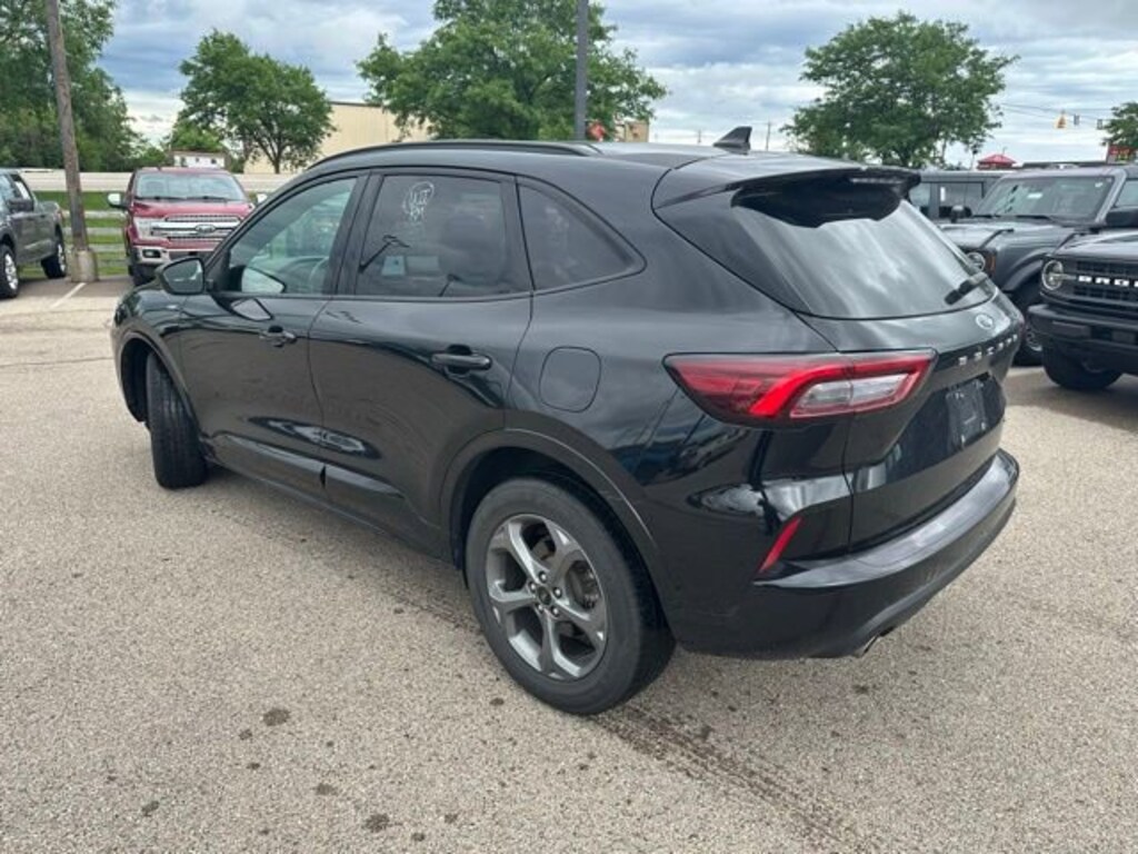 Used 2024 Ford Escape ST-Line SUV