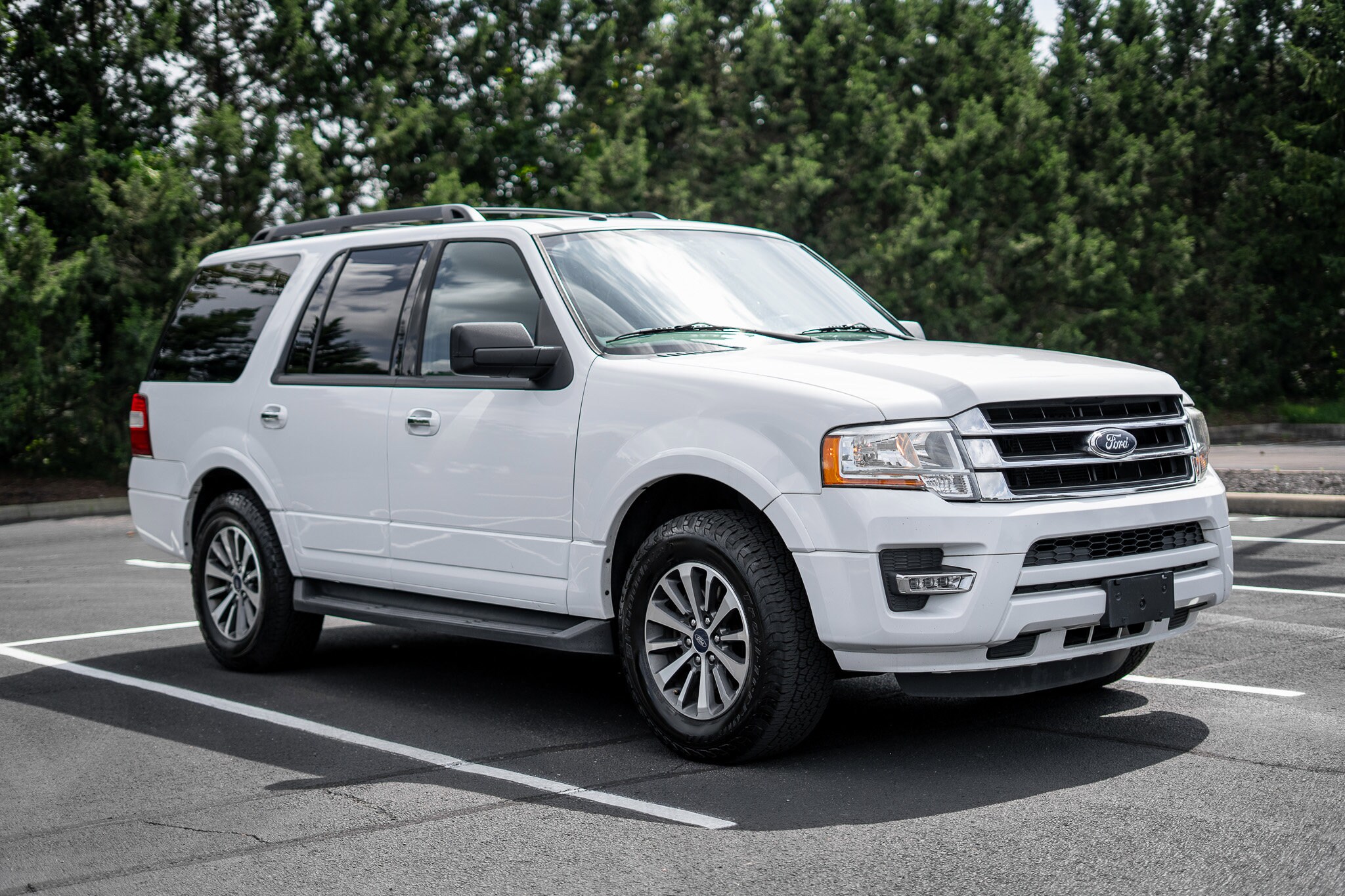 2017 Ford Expedition XLT photo 3